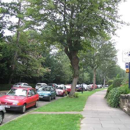 The Dales Acomodação com café da manhã Harrogate Exterior foto